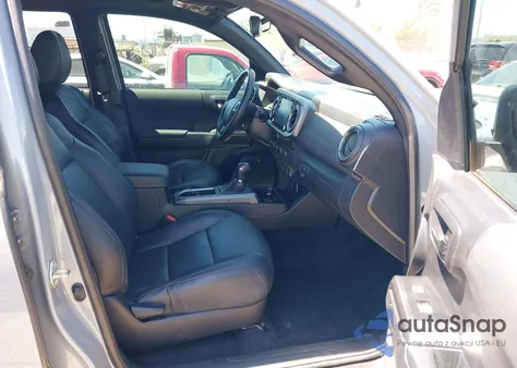 2021 Toyota Tacoma Trd Off-Road z USA, uszkodzony, nr VIN 3TMCZ5AN8MM382193